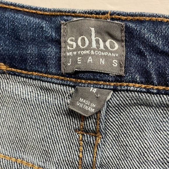 SOHO NY women’s distressed soft cotton stretch denim shorts jean high rise sz 14 - Picture 6 of 12